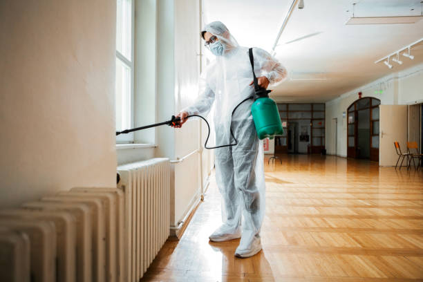 Best Pest Removal Services  in Centreville, MI